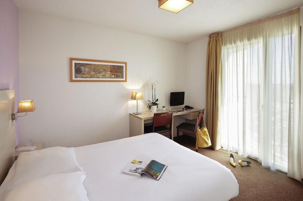 Aparthotel Adagio Access Авиньон Экстерьер фото