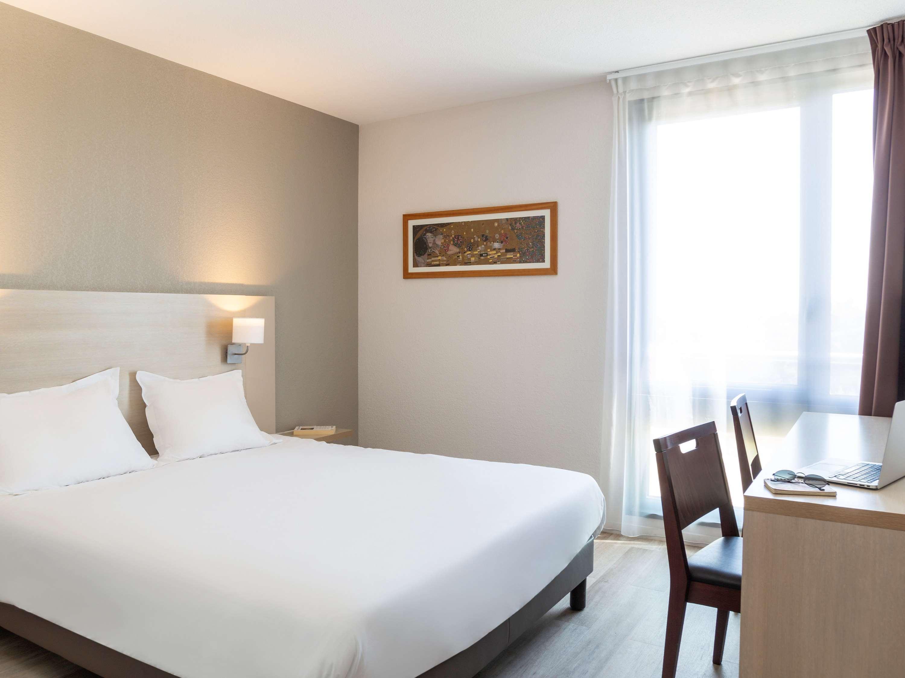 Aparthotel Adagio Access Авиньон Экстерьер фото