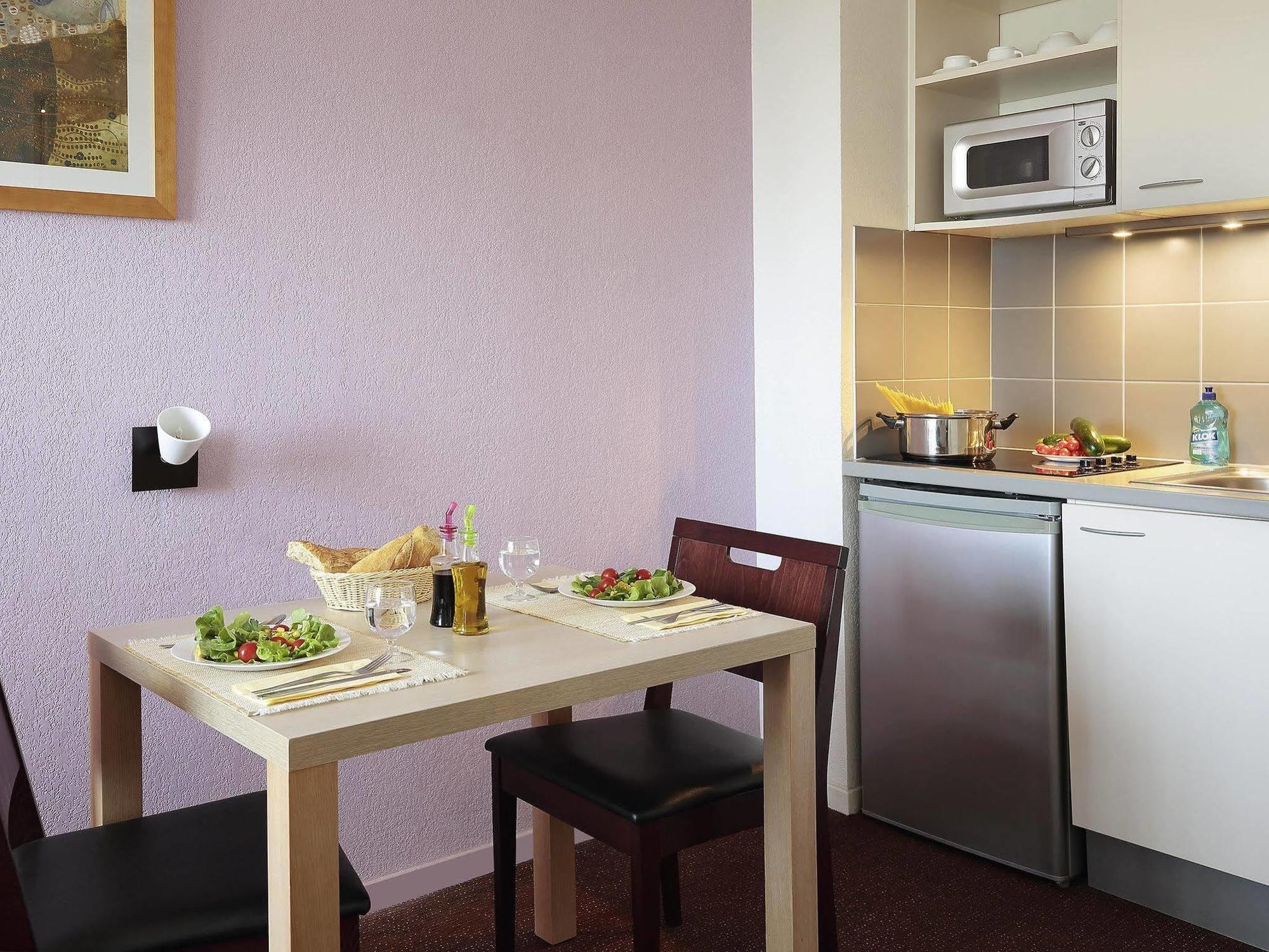 Aparthotel Adagio Access Авиньон Экстерьер фото